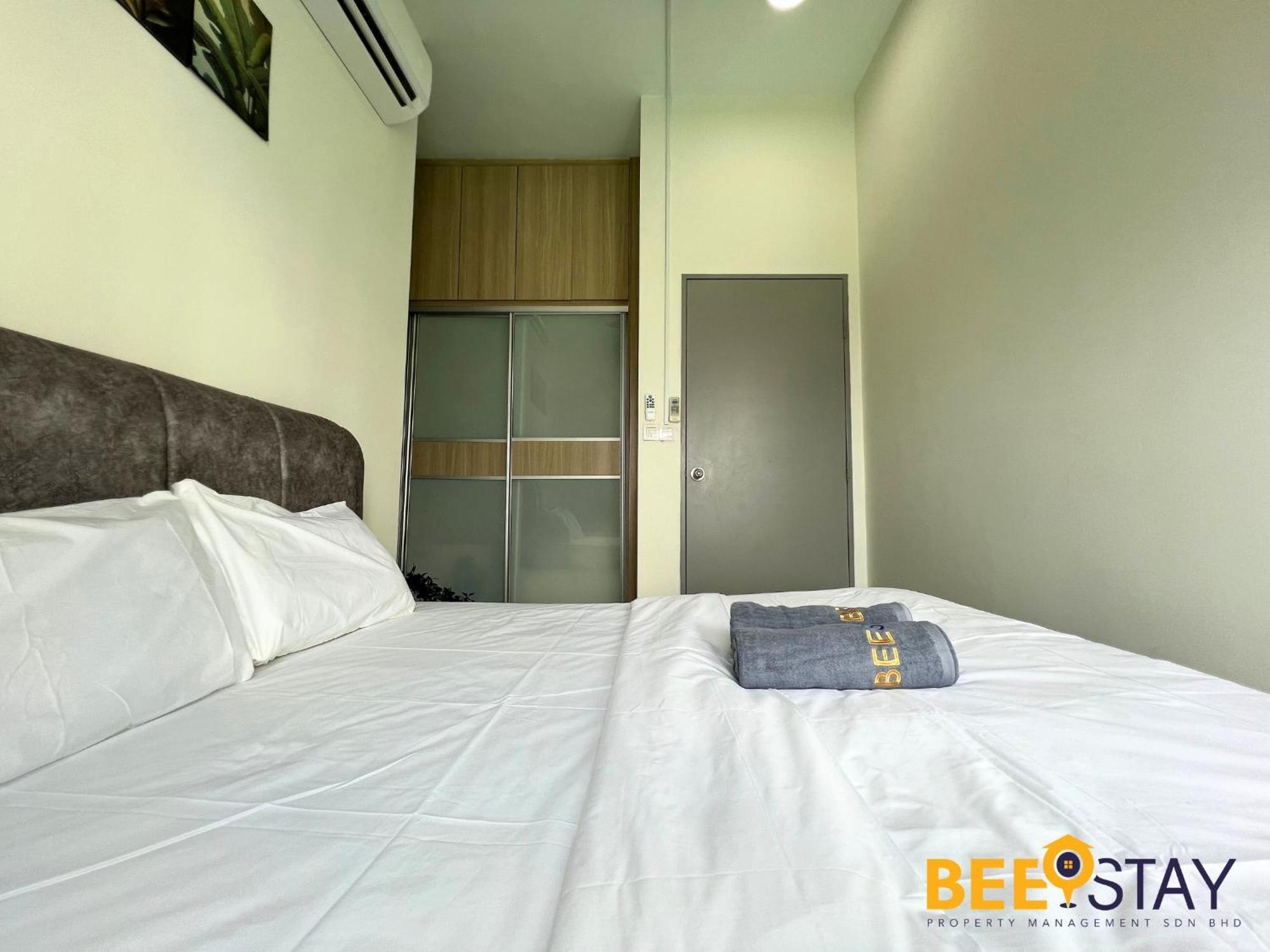 Apartment New Listing With Netflix Wifi Swimming Pool View Klang